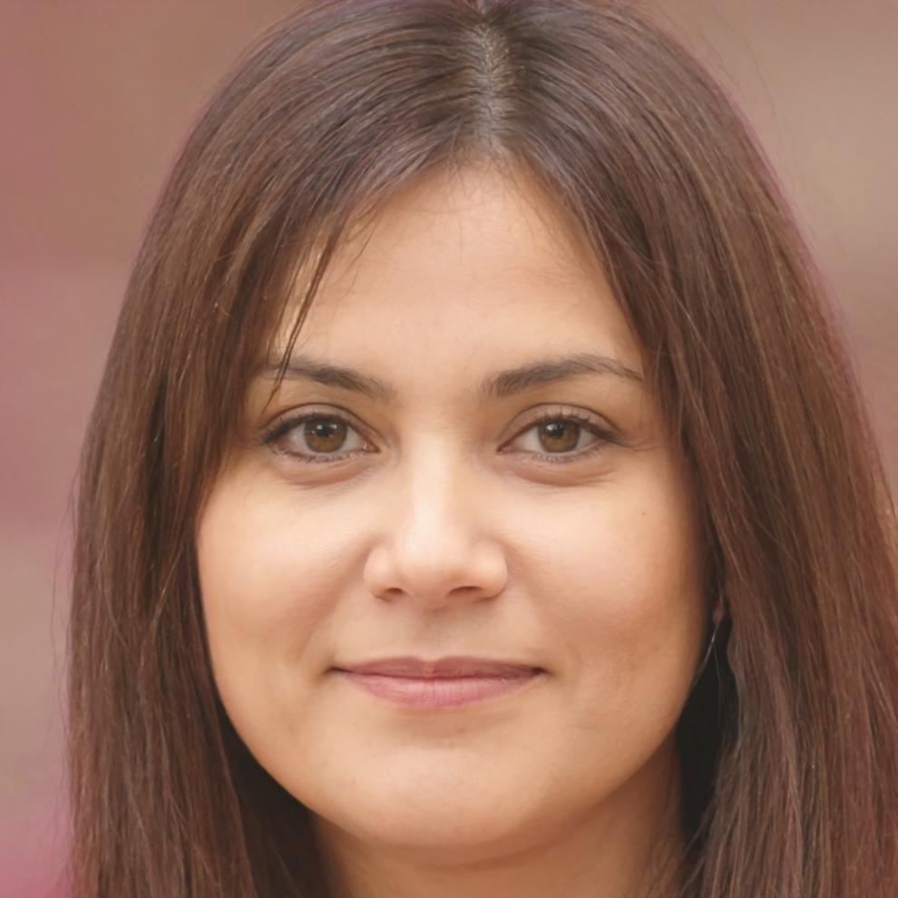 Esperanza Molina, Directora de Desarrollo Educativo